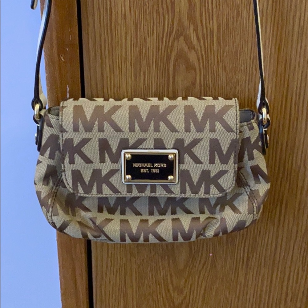 Michael Kors Crossbody bag